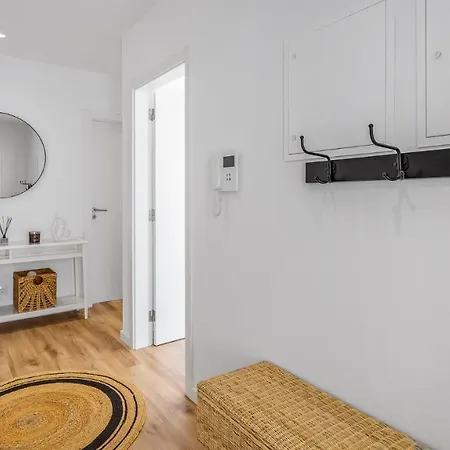 Dream W/pool & Balcony By Lovelystay