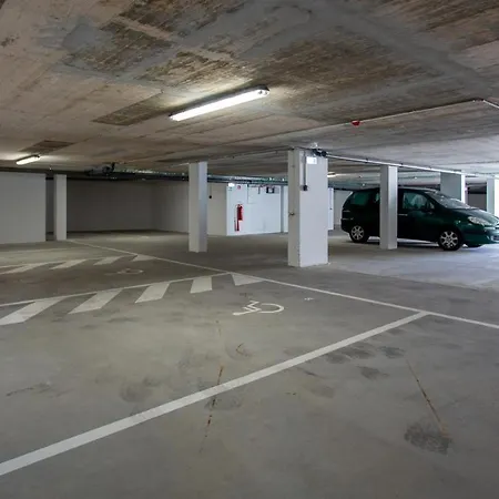 Dream W/pool & Balcony By Lovelystay *